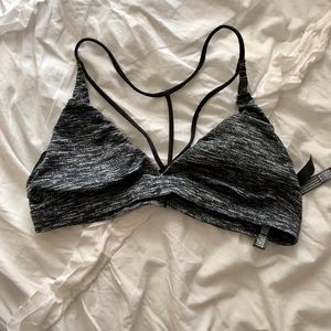 VS sports bra